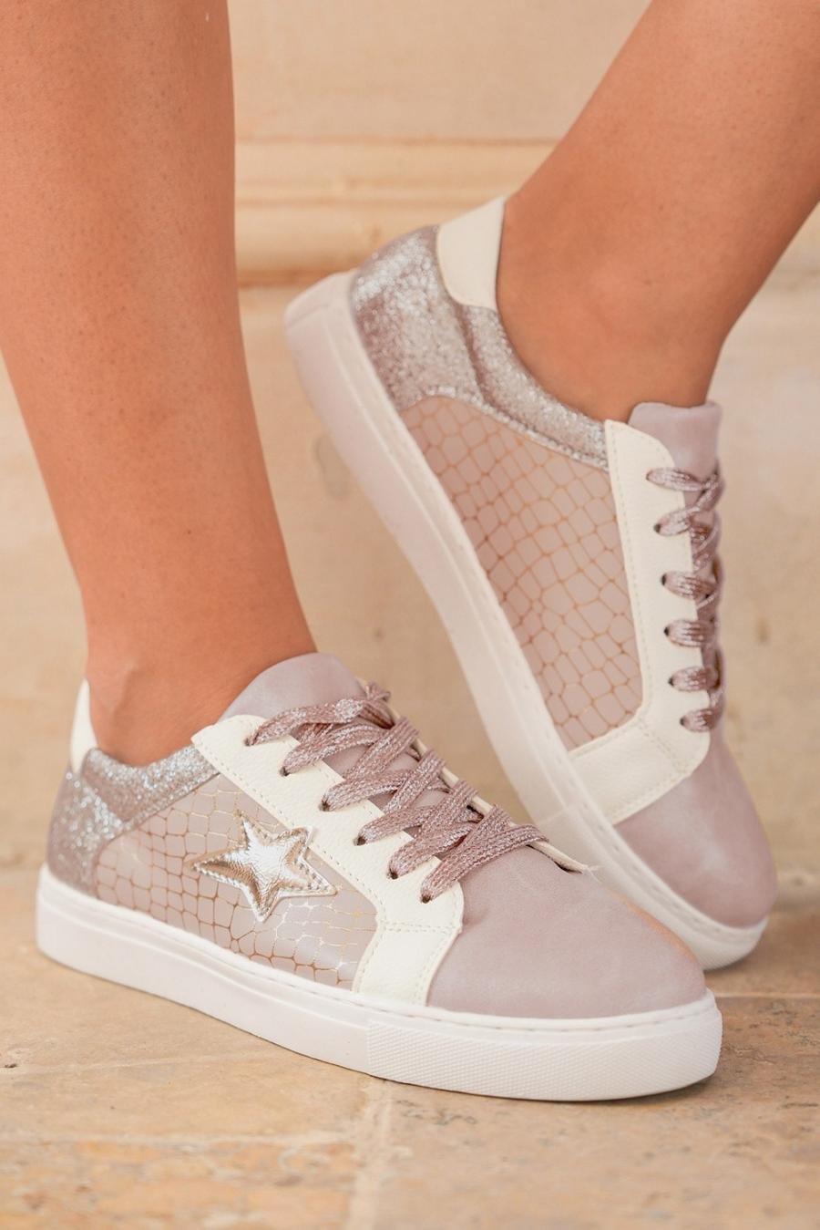 Femme Sneakers | Baskets à Lacets En Cuir Pu Avec Patchwork D'étoiles Pailletées Dorées